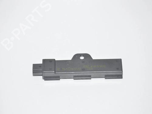 antennabase-bmw-5-touring-f11-2009-2010-2011-2012-2013-2014-2015-2016-2017-34067152 main image