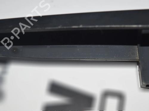 Used Front windshield wiper arm Front windshield wiper arm BMW 3 (E46) 318 i (143 hp) 34096973 34096973