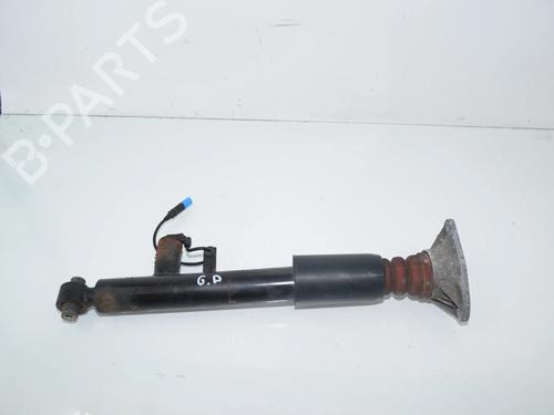 Used Right rear shock absorber Right rear shock absorber BMW 4 Gran Coupe (F36) 430 d xDrive (258 hp) 34080798 34080798
