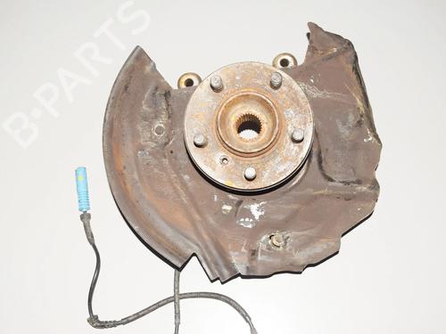 Used Left front steering knuckle Left front steering knuckle LAND ROVER RANGE ROVER III (L322) 4.4 4x4 (286 hp) 34082656 34082656