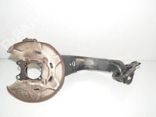 Used Right rear steering knuckle Right rear steering knuckle BMW 2 Active Tourer (F45) 225 xe Plug-in-Hybrid (224 hp) 34077822 34077822