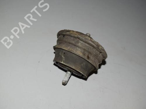 Used Engine mount Engine mount BMW 5 (E39) 520 i (170 hp) 34092356 34092356