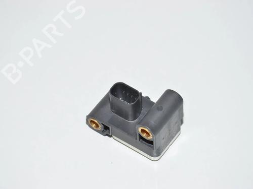 Used Electronic sensor Electronic sensor BMW 1 Convertible (E88) 118 d (143 hp) 34075920 34075920