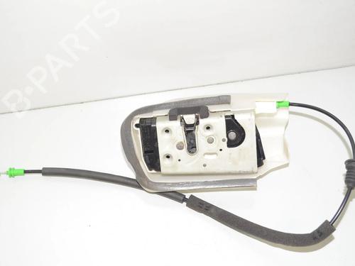 venstre-foran-las-tesla-model-3-5yj3-2017-34068907 main image