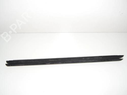 Dørliste Dørliste BMW 3 (G20, G80, G28) 330 e Plug-in-Hybrid (292 hp) 34066289 34066289