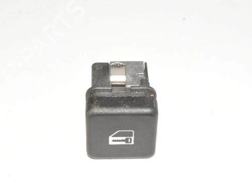 electronic-module-bmw-5-e39-1995-1996-1997-1998-1999-2000-2001-2002-2003-34083790 main image