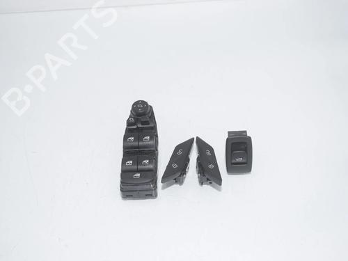 switch-bmw-5-g30-f90-2016-36284968 main image