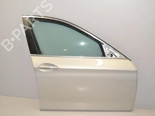 Dør højre fortil Dør højre fortil BMW 5 (F10) 535 d (313 hp) 34096539 34096539