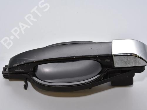 Used Rear left exterior door handle Rear left exterior door handle LAND ROVER RANGE ROVER III (L322) 4.4 4x4 (286 hp) 34092812 34092812