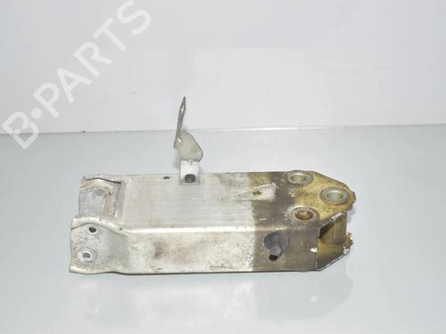 Støtfangerbærejern Støtfangerbærejern BMW 5 Touring (F11) 535 d xDrive (313 hp) 34076194 34076194