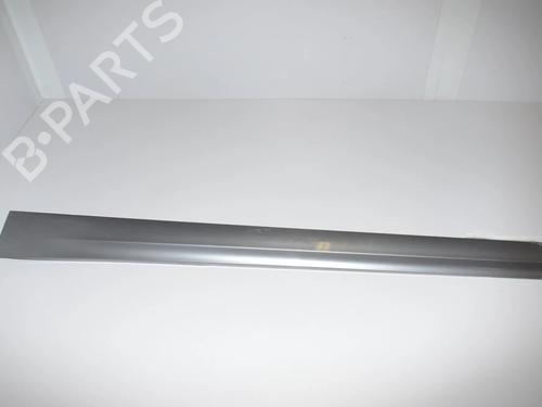 Venstre sidekjole Venstre sidekjole BMW 3 Touring (E91) 330 d (245 hp) 34065503 34065503