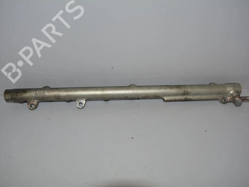 Used Injection rail Injection rail BMW 5 (E60) 525 d (177 hp) 34068169 34068169