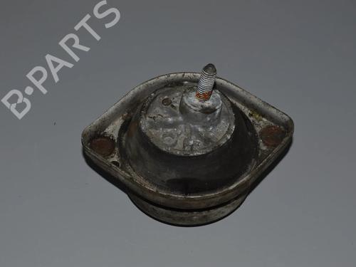 Used Engine mount Engine mount BMW 7 (E38) 750 i, iL (326 hp) 34088654 34088654