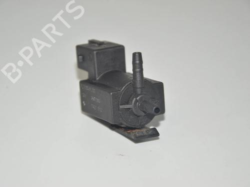 electronic-sensor-bmw-5-touring-e39-1996-1997-1998-1999-2000-2001-2002-2003-2004-34064031 main image