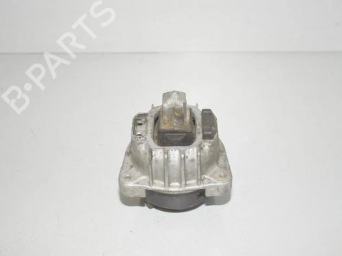 Used Engine mount Engine mount BMW 5 Touring (F11) 530 d xDrive (258 hp) 34094564 34094564