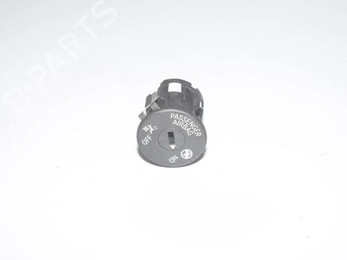 switch-bmw-2-gran-tourer-f46-2014-34069692 main image