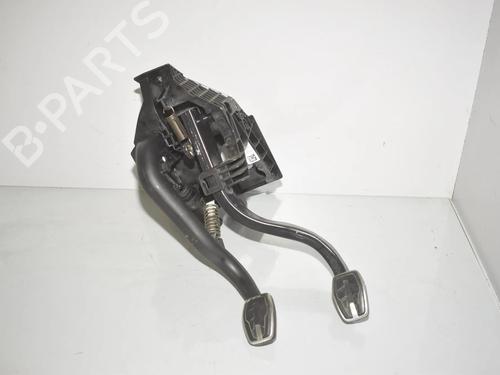 Used Pedal Pedal BMW 1 (F40) 118 d (150 hp) 34078793 34078793