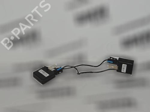 antennebase-bmw-x5-e53-2000-2001-2002-2003-2004-2005-2006-34085270 main image