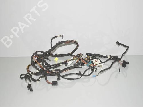 Used Wiring harness Wiring harness 34076615 34076615