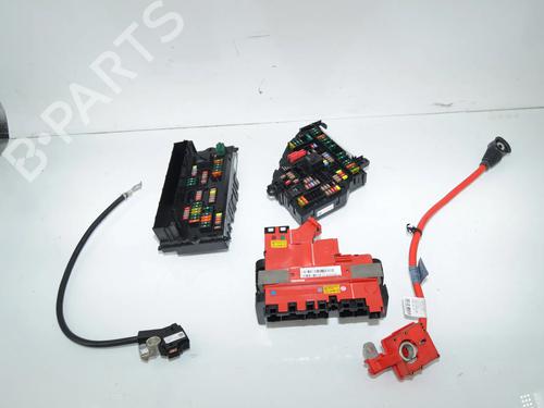 Used Fuse box Fuse box BMW 5 Touring (F11) 530 d (245 hp) 34177183 34177183