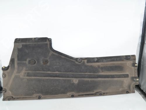 Used Underbody protection Underbody protection 38252409 38252409