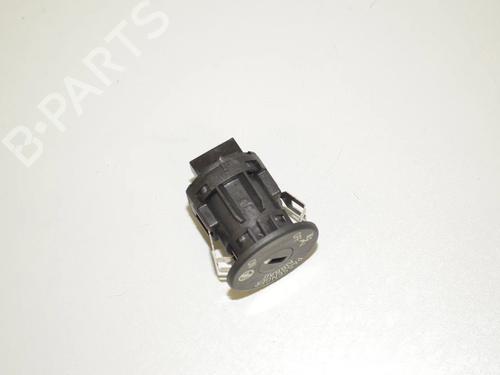 Switch BMW 2 Convertible (F23) 220 i | BP34085566I30 - Image 2