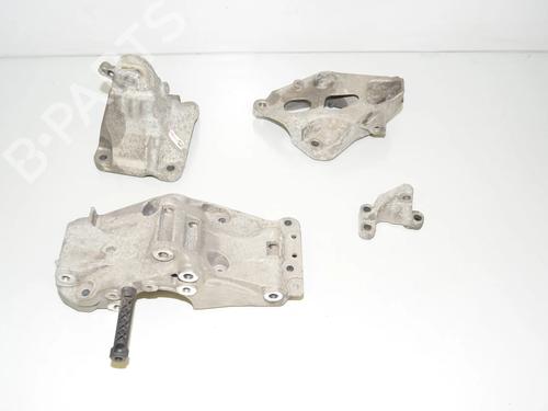 Used Support Support BMW 4 Gran Coupe (F36) 418 d (150 hp) 34063117 34063117