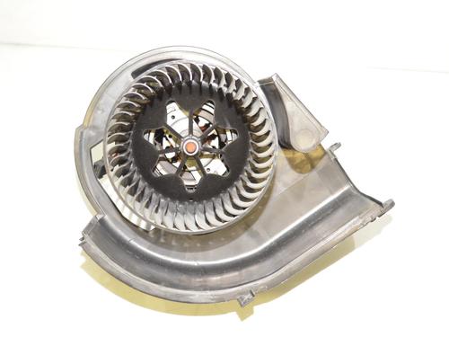 Used Heater blower motor Heater blower motor BMW X5 (F15, F85) xDrive 30 d (258 hp) 34095520 34095520