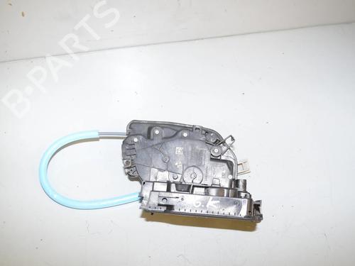 Venstre bagtil lås Venstre bagtil lås BMW X3 (G01, F97, G08) xDrive 30 e Plug-in-Hybrid (292 hp) 34095835 34095835