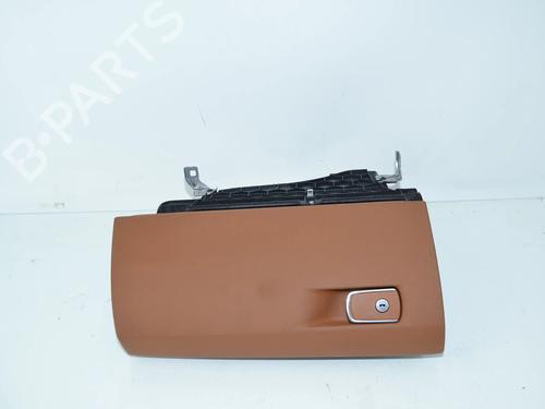 Used Glove box Glove box 34079348 34079348