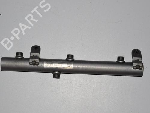 Used Injection rail Injection rail MERCEDES-BENZ S-CLASS (W222, V222, X222) S 350 BlueTEC / d (222.132, 222.032, 222.123) (258 hp) 34065978 34065978