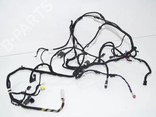 BP34075894O1 main image