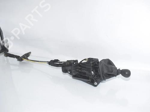 Used Gear lever Gear lever VW CRAFTER Van (SY_, SX_) 2.0 TDI FWD (SYB, SYC, SYD) (177 hp) 35985223 35985223