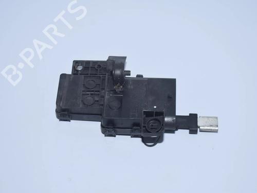 fuse-box-bmw-7-e65-e66-e67-2001-2002-2003-2004-2005-2006-2007-2008-2009-34072408 main image