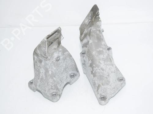 Used Support Support BMW X5 (F15, F85) M (575 hp) 36509780 36509780