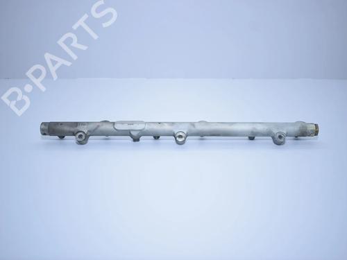 injection-rail-bmw-5-touring-e39-1996-1997-1998-1999-2000-2001-2002-2003-2004-34067693 main image