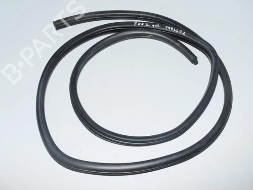 rubber-door-seal-bmw-1-e87-2003-2004-2005-2006-2007-2008-2009-2010-2011-2012-2013-34096143 main image