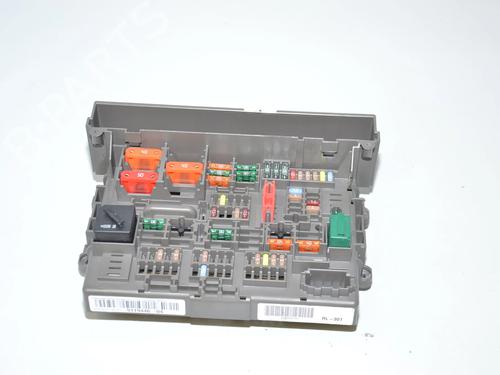 fuse-box-bmw-3-e90-2004-2005-2006-2007-2008-2009-2010-2011-2012-34093262 main image