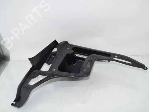 Used Rear bumper bracket Rear bumper bracket 38479401 38479401