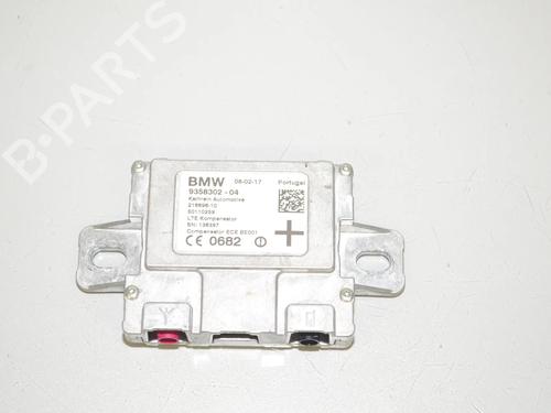 Antenne/Base Antenne/Base BMW X5 (F15, F85) M 50 d (381 hp) 34069015 34069015