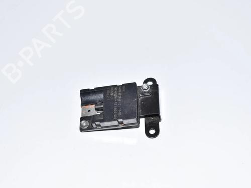 Antenne/Base Antenne/Base BMW 7 (E65, E66, E67) 730 Ld (231 hp) 34087238 34087238