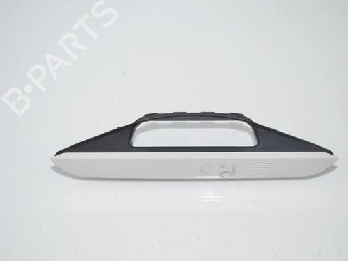 Used Front right exterior door handle Front right exterior door handle BMW 2 Coupe (G42, G87) 220 i (184 hp) 34063316 34063316