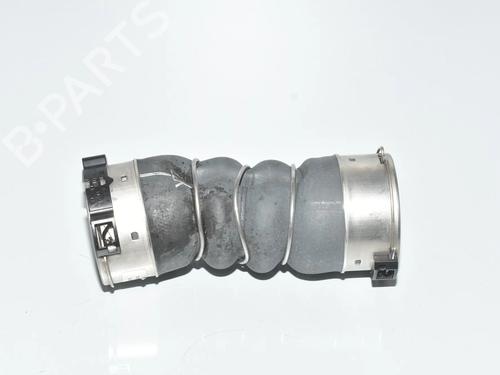 Used Intercooler pipe Intercooler pipe BMW 4 Coupe (F32, F82) 435 d xDrive (313 hp) 34085274 34085274