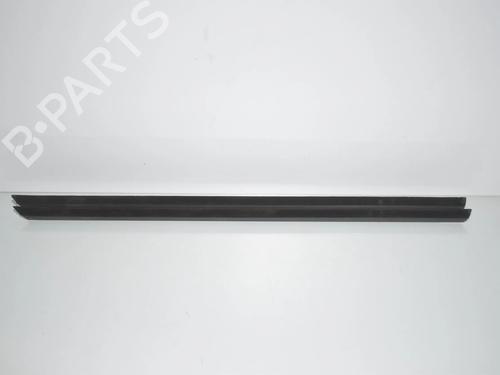 Dørliste Dørliste BMW 3 (G20, G80, G28) 330 e Plug-in-Hybrid (292 hp) 34069576 34069576