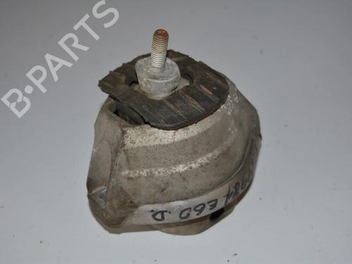 Used Engine mount Engine mount BMW 5 (E60) 545 i (333 hp) 34069621 34069621