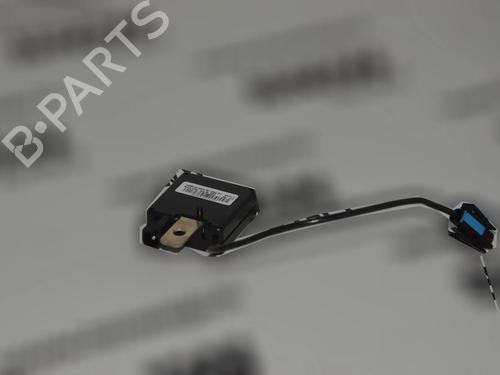 antennabase-bmw-5-e39-1995-1996-1997-1998-1999-2000-2001-2002-2003-34065098 main image