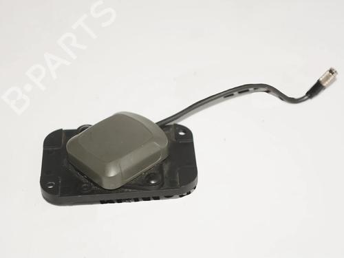 Antenne/Base Antenne/Base BMW 5 Touring (E39) 530 d (184 hp) 34069229 34069229