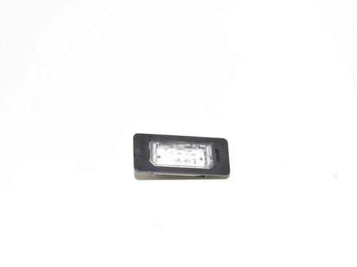 licence-plate-light-bmw-1-convertible-e88-2007-2008-2009-2010-2011-2012-2013-34065109 main image