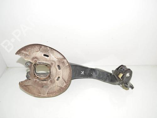 Used Left rear steering knuckle Left rear steering knuckle BMW 2 Active Tourer (F45) 225 xe Plug-in-Hybrid (224 hp) 34083037 34083037