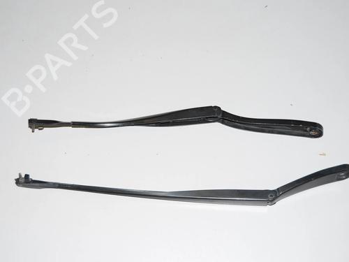 front-windshield-wiper-arm-bmw-5-touring-f11-2009-2010-2011-2012-2013-2014-2015-2016-2017-34080369 main image